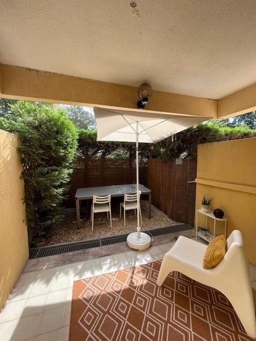 Studio Bord De Mer Boulouris A Saint Raphael Saint-Raphael (Var) Exterior foto